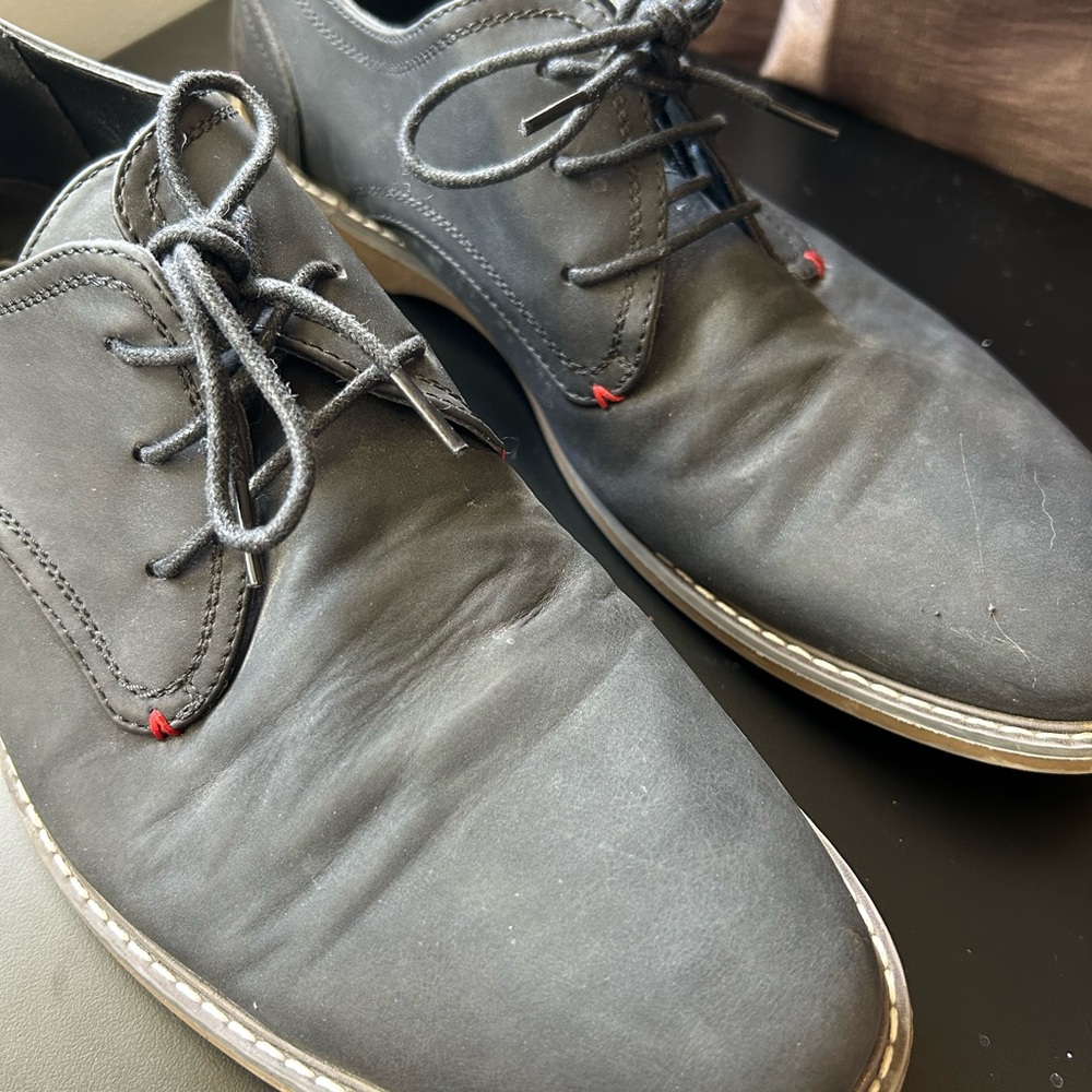 Classic Black Leather Derby Shoes for Men